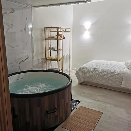 דירה Cosy Avec *